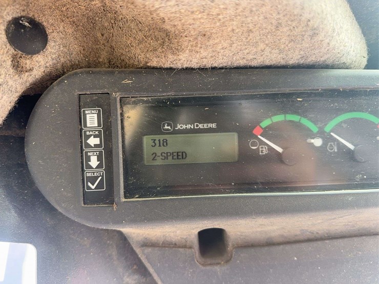 deere-318g-image-39