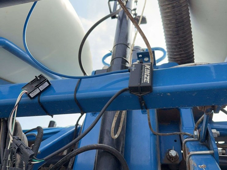 2013-kinze-3600-image-12