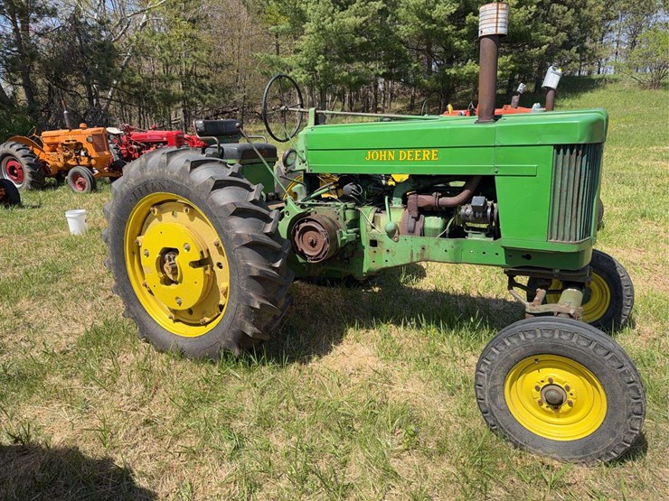 john-deere-70-image-2