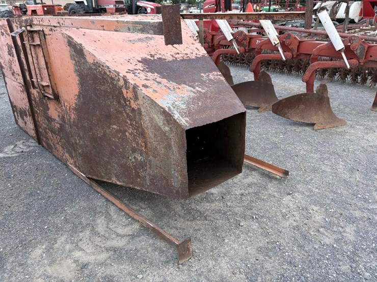 feed-bin-image-4