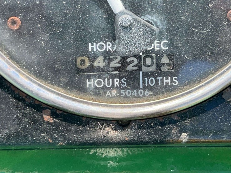 john-deere-4010-image-75