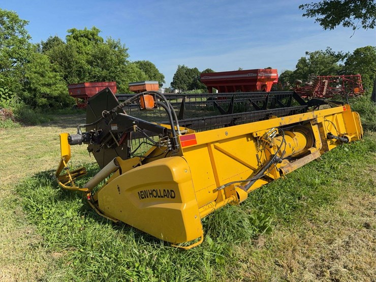 new-holland-73c-image-6