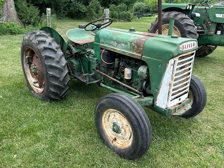 1958-oliver-550-image-1