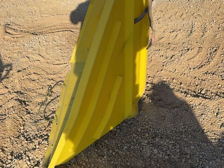 poly-auger-hopper---4’-wide-w/-metal-support-image-2