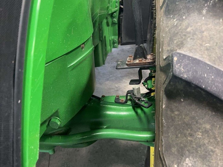 2012-john-deere-7260r-image-73