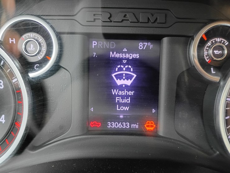 2020-dodge-2500-image-72