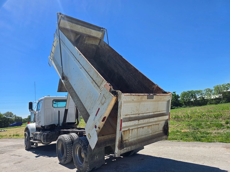 2020-western-star-4900-image-35