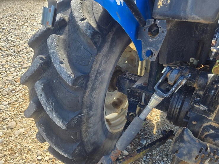new-holland-t4030-image-40