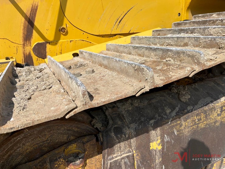 komatsu-d65px-18-image-7