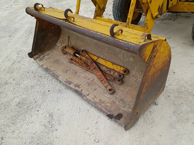 massey-ferguson-50e-image-92