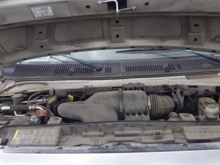 2009-ford-e350-image-25