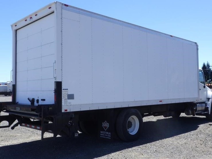2015-hino-338-image-5