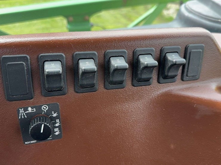john-deere-4630-image-17