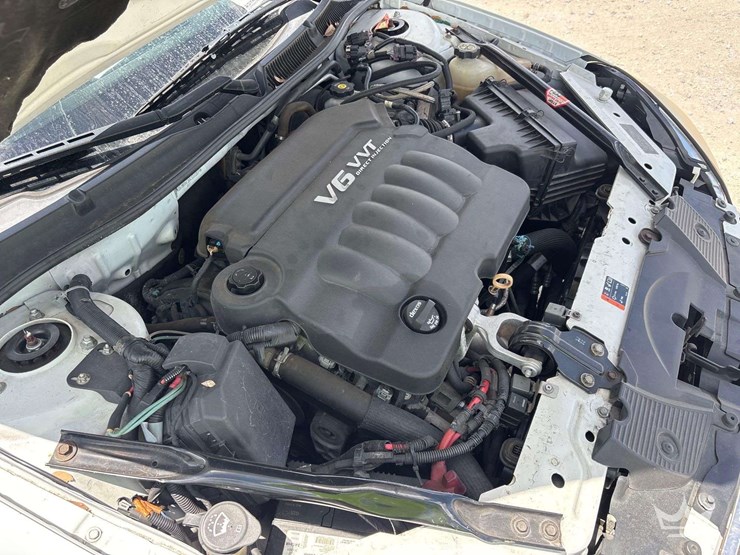 2012-chevrolet-impala-sedan-image-7