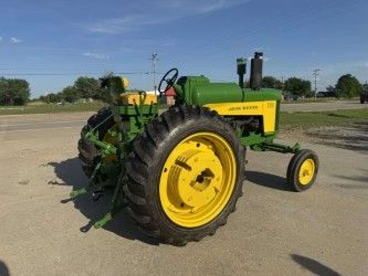 1959-john-deere-730-image-3