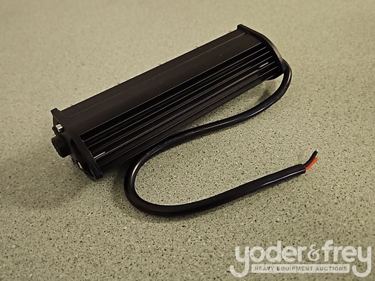 unused-7"-led-light-bars,-12v-60v,-60w,-mounting-brackets-(2-of)-image-5