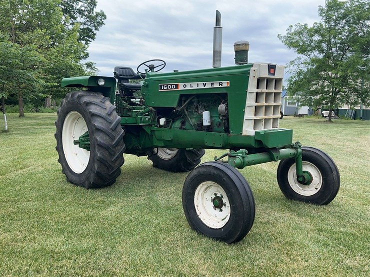 1963-oliver-1600-image-9