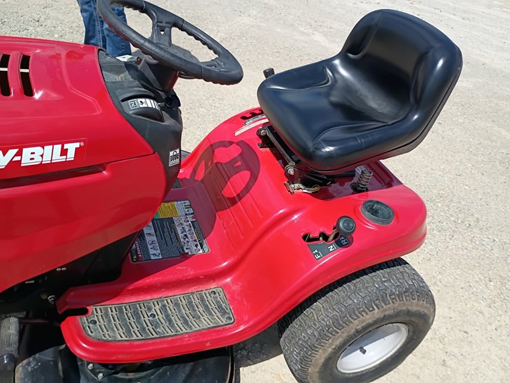 troy-bilt-bronco-image-16