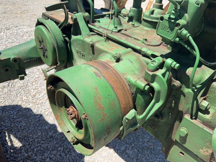 john-deere-b-image-27