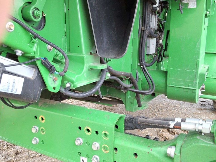 2023-john-deere-s780-image-17