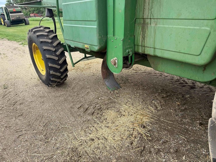 1982-john-deere-7720-image-16