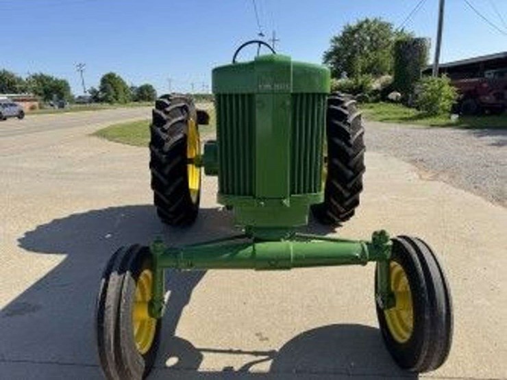 1953-john-deere-70-image-8