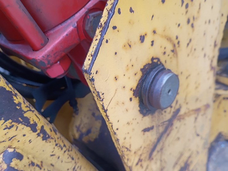 massey-ferguson-50e-image-53