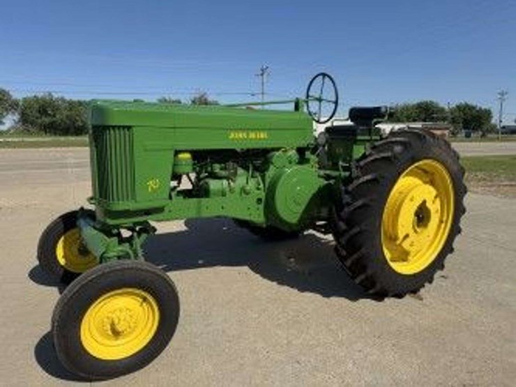 1953-john-deere-70-image-1