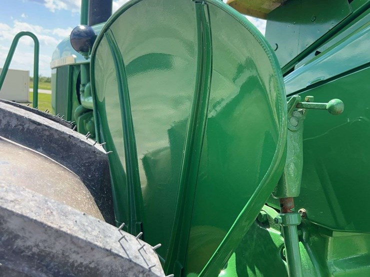 john-deere-4010-image-58