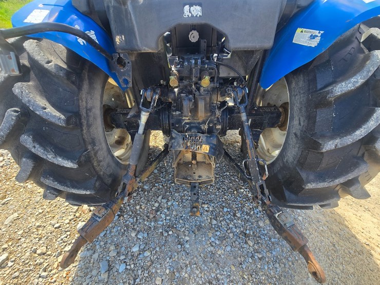 new-holland-t4030-image-36