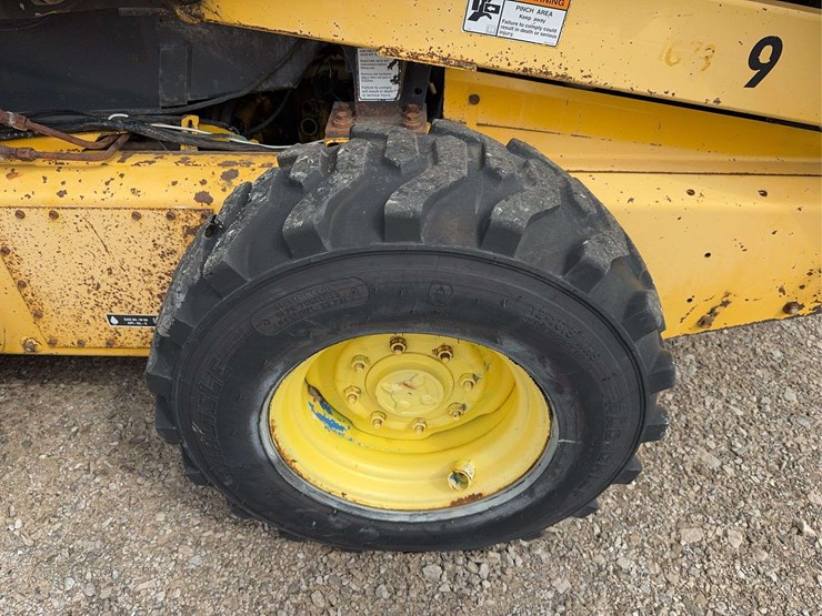 new-holland-ls180-image-12