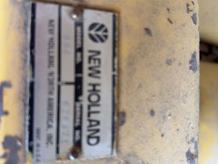 new-holland-996-image-4