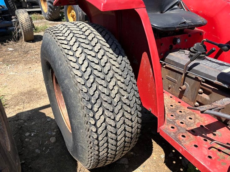 massey-ferguson-1020-image-4