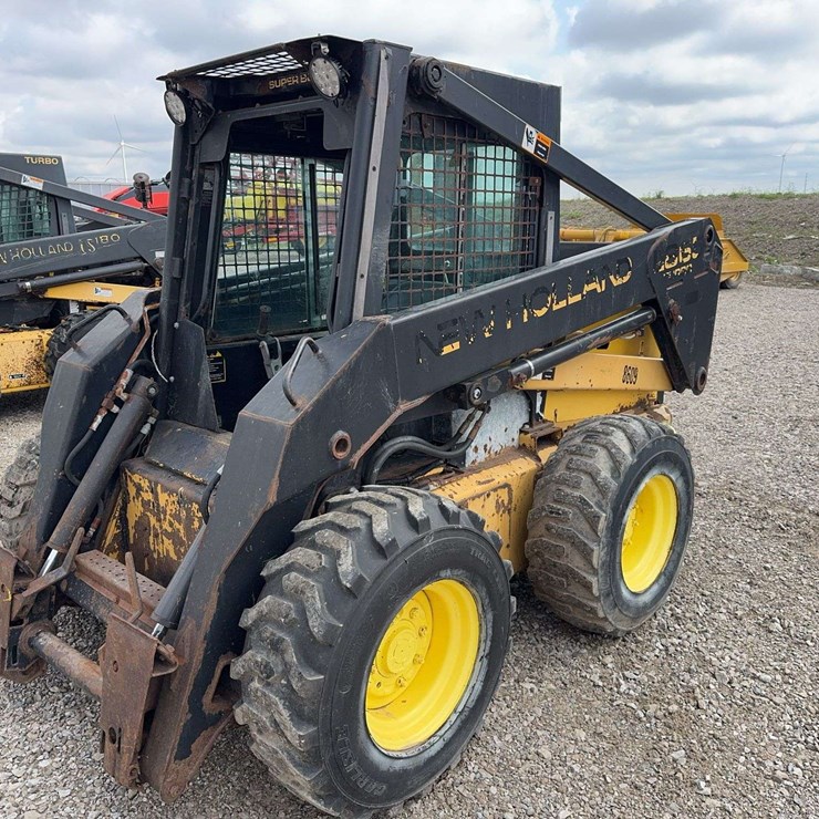 NEW HOLLAND LX865