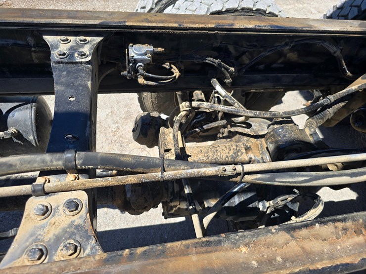 2020-western-star-4900-image-62