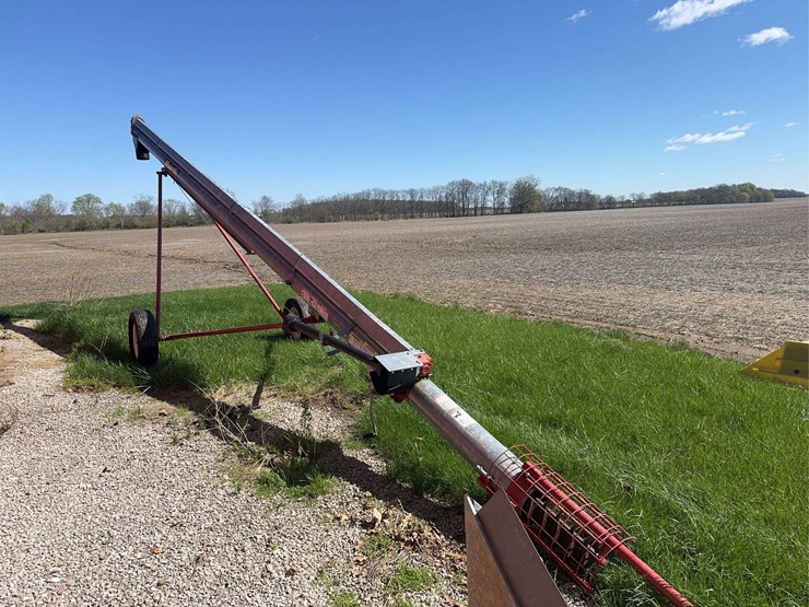 mayrath-auger-8”x33’-w/-540-pto-image-2