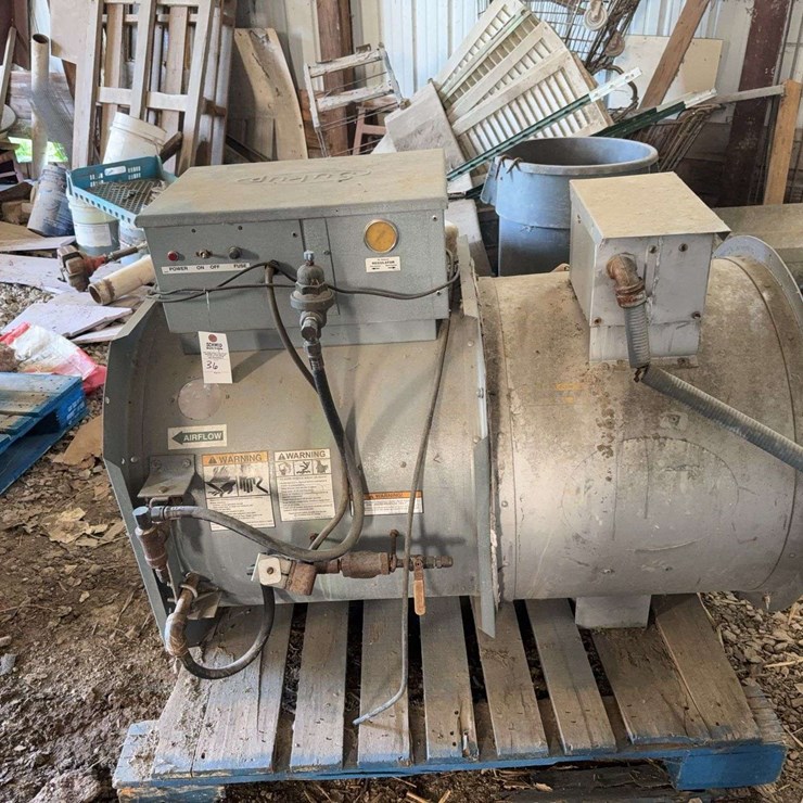 Sukup Grain Bin Fan and Burner, 3 phase, bin blew down, good fan, 26''