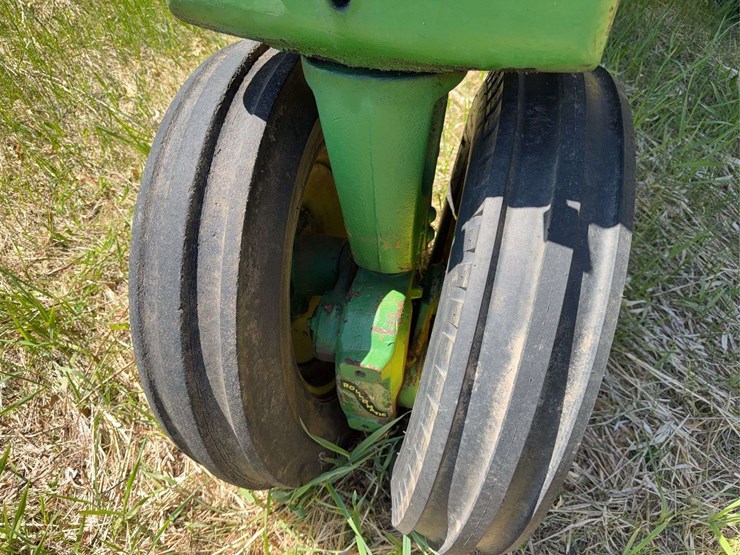 john-deere-630-image-10