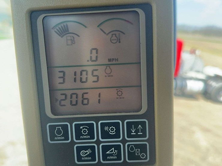 2006-john-deere-9660-sts-image-95