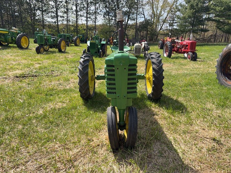 john-deere-h-image-9