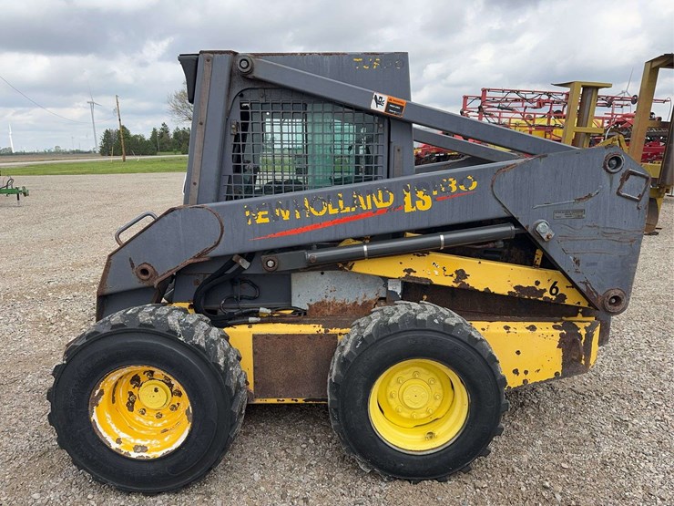 new-holland-ls180-image-8