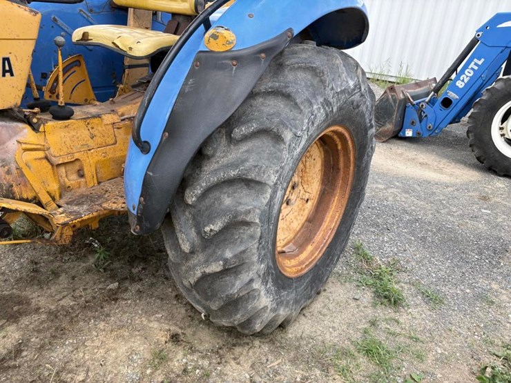 john-deere-301-image-11