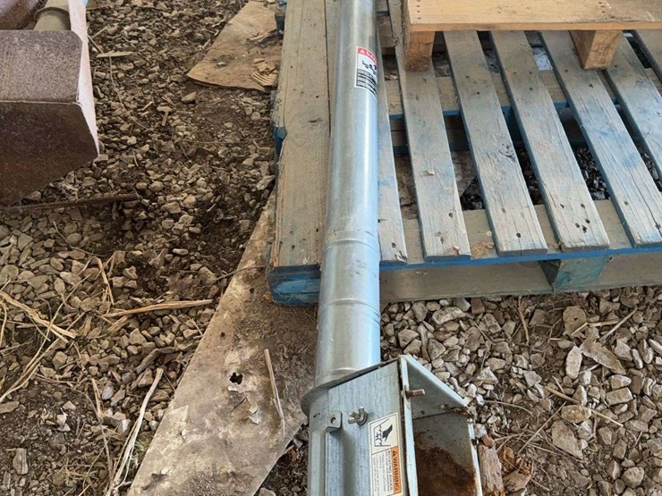 4''-x-11ft-auger-with-110-electric-motor-image-4