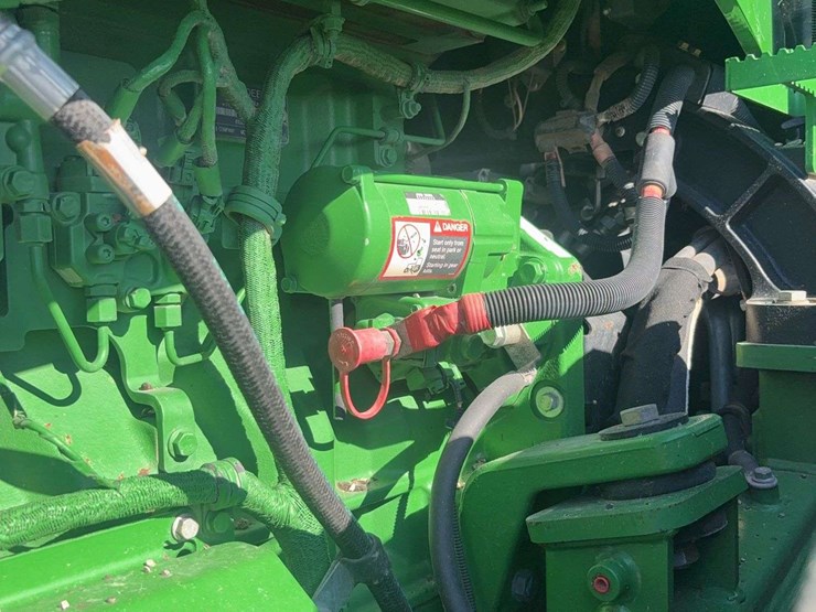 2014-john-deere-9510r-image-44