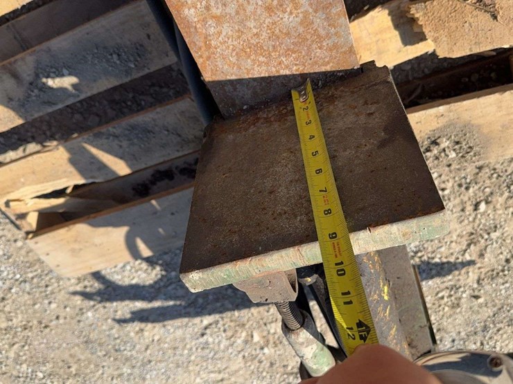 heavy-duty-3pt-mounted-log-splitter---6’-long-on-8”-i-beam-image-10