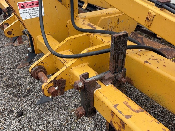 2012-40ft-3pt-hipper/-ridger-image-23