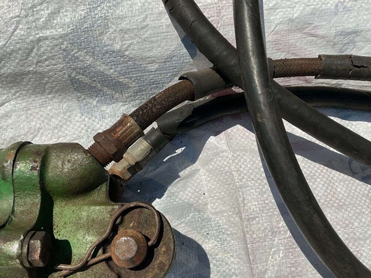 john-deere-111-image-3