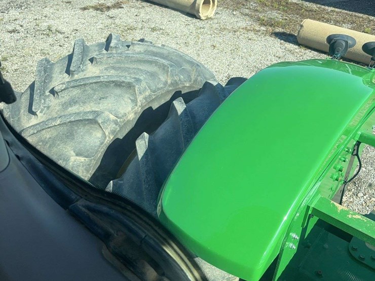 2014-john-deere-9510r-image-64