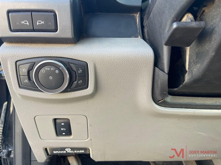 2019-ford-f250-xlt-image-28