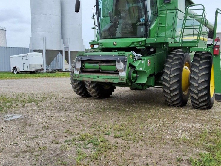 2014-john-deere-s680-image-16
